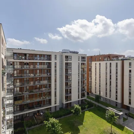 Przytulny Na Wroclawskiej Z Parkingiem W Krakowie By Renters * Krakow